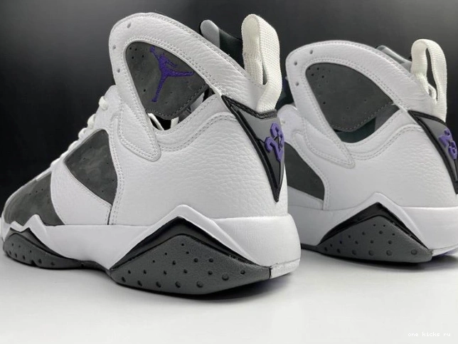Chep Onekick CU9307-100 Retro 7 (2021) Jordan Flint 0813